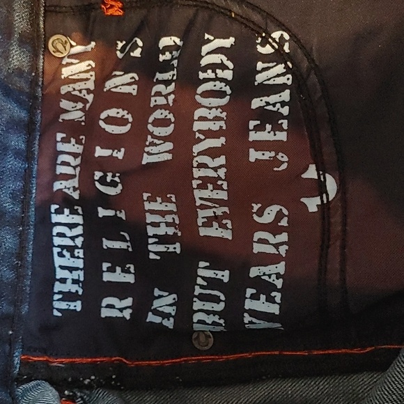 True Religion Mens Ricky Straight Leg Distressed Jeans with Flap, Style M859NWY1 - Picture 11 of 16